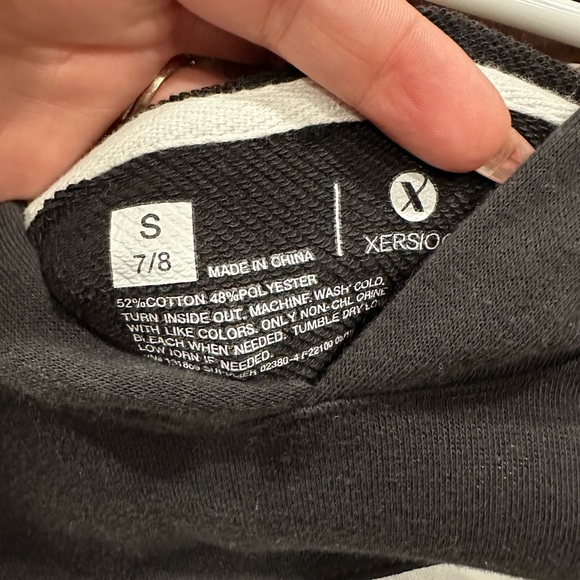 NWT 2 girls hoodie sweatshirts size small 7/8 - Picture 3 of 7